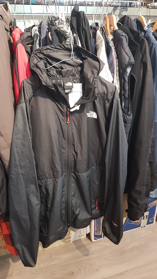 COUPE VENT LEGER THE NORTH FACE TAILLE XL